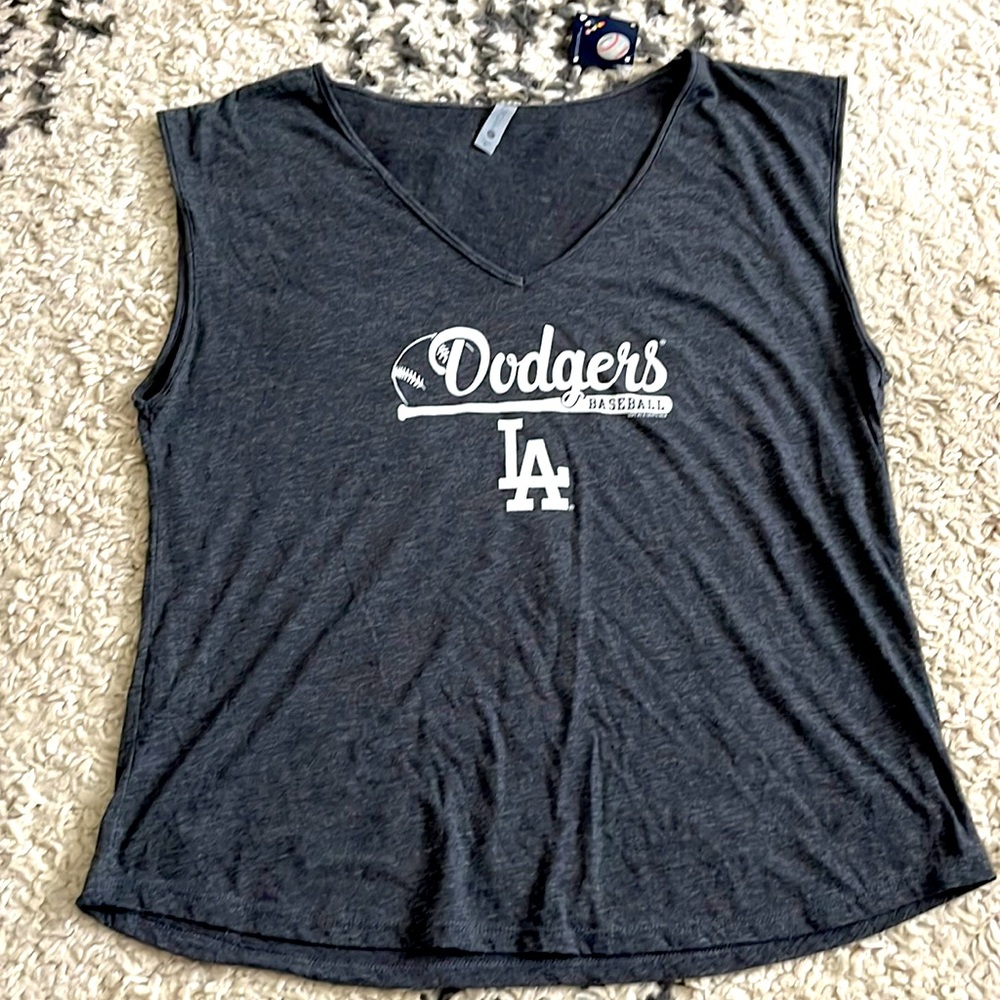NWT - Los Angeles Dodgers V-Neck Sleeveless T-Shirt